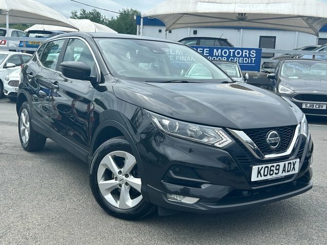 Nissan Qashqai 1.3 Dig-t Acenta Premium Suv Manua KO69ADX Black #3