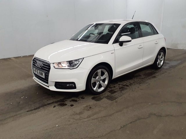 Audi A1 1.6 Turbo Tdi Sport Edition Sportback 5 D HF16NWK White #4