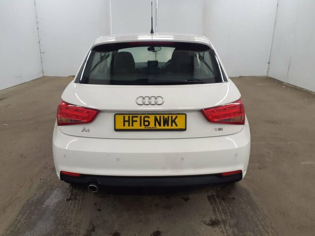 Audi A1 1.6 Turbo Tdi Sport Edition Sportback 5 D HF16NWK White #6