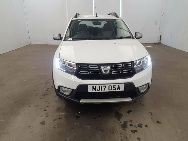 Dacia Sandero Stepway 1.5 Turbo Dci Laureate Hatchback M NJ17OSA White #3
