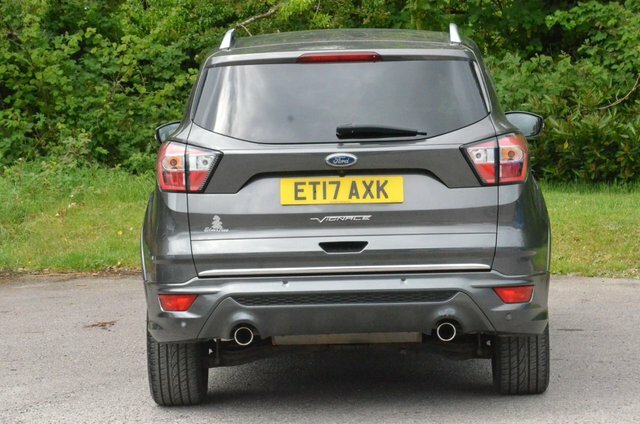 Ford Kuga Tdci Vignale Suv ET17AXK Grey #4