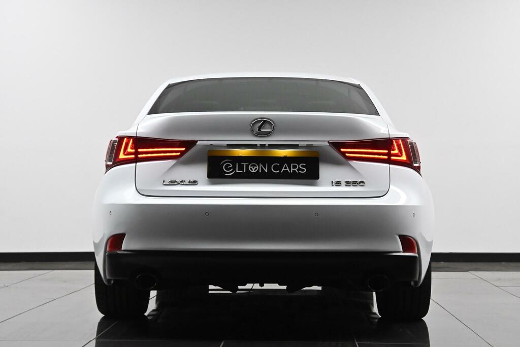 Lexus IS 2.5 250 V6 F Sport Euro 5 White #6