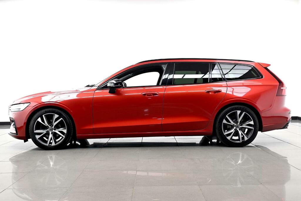 Volvo V60 2.0 B4 Mhev R-design Euro 6 Ss Red #5