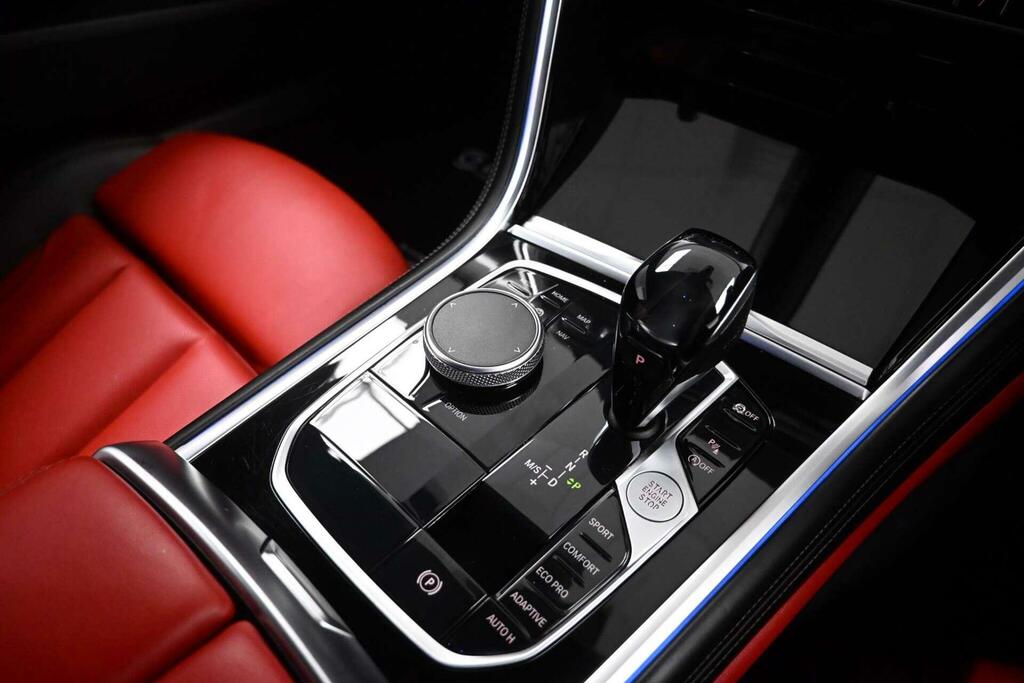 BMW 8 Series M850i Xdrive Blue #25
