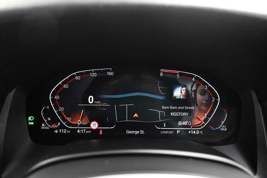 BMW 8 Series M850i Xdrive Blue #23