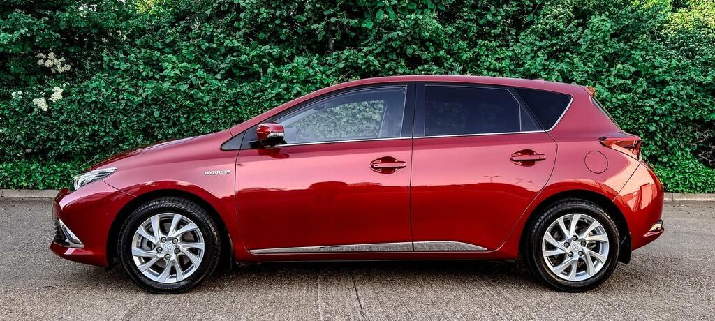 Toyota Auris 1.8 Vvt-h Excel Cvt Euro 6 Ss Safety Sense Red #5