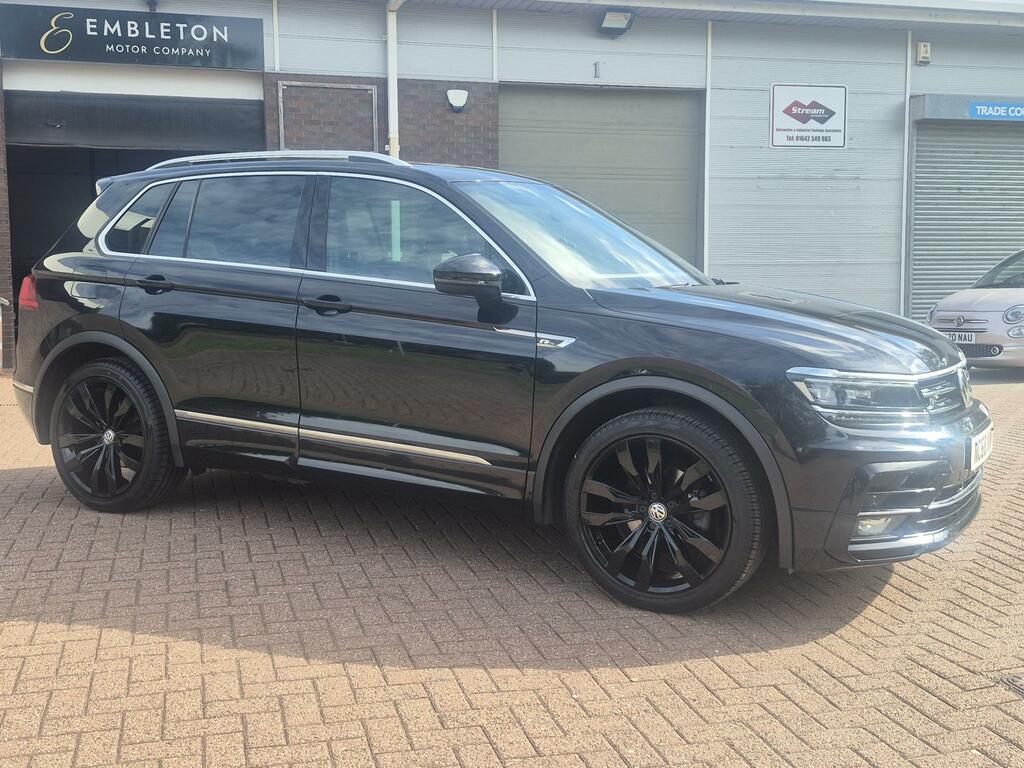 Volkswagen Tiguan 2.0 Tdi R-line Suv Dsg 4Motion Euro 6 NC68VWM Black #4