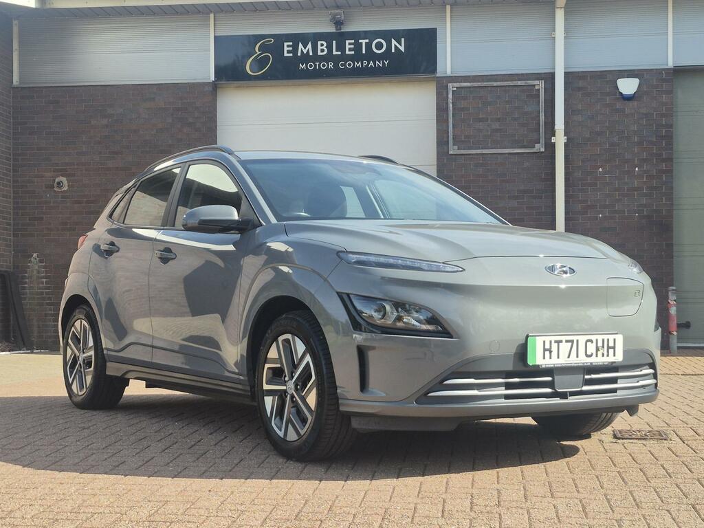 Hyundai Kona 39Kwh Se Connect Suv 10.5Kw Cha Grey