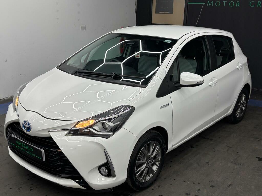 Toyota Yaris 1.5 Vvt-h Icon E-cvt Euro 6 Ss 201919 SY68WRR White #3