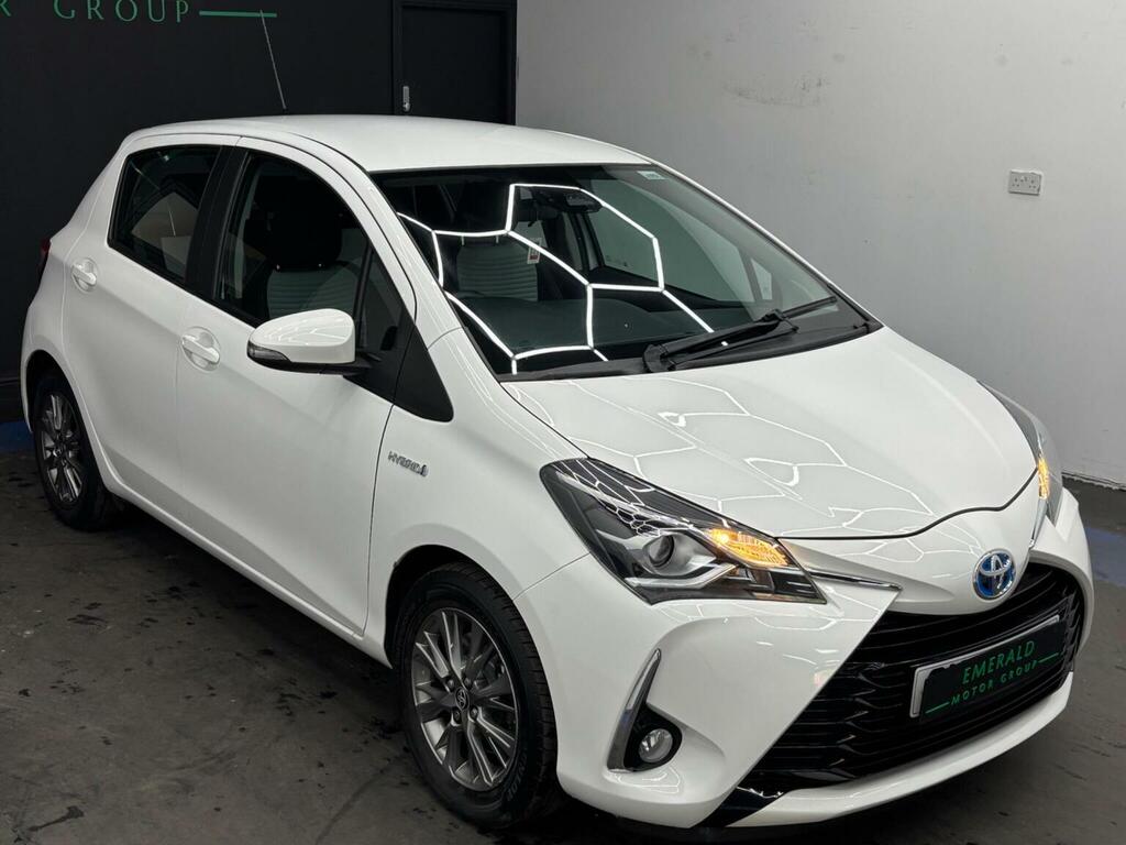 Toyota Yaris 1.5 Vvt-h Icon E-cvt Euro 6 Ss 201919 SY68WRR White #4