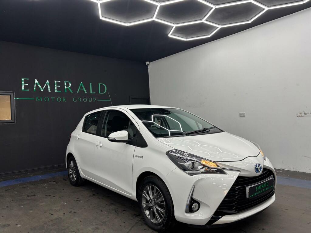 Toyota Yaris 1.5 Vvt-h Icon E-cvt Euro 6 Ss 201919 SY68WRR White #6