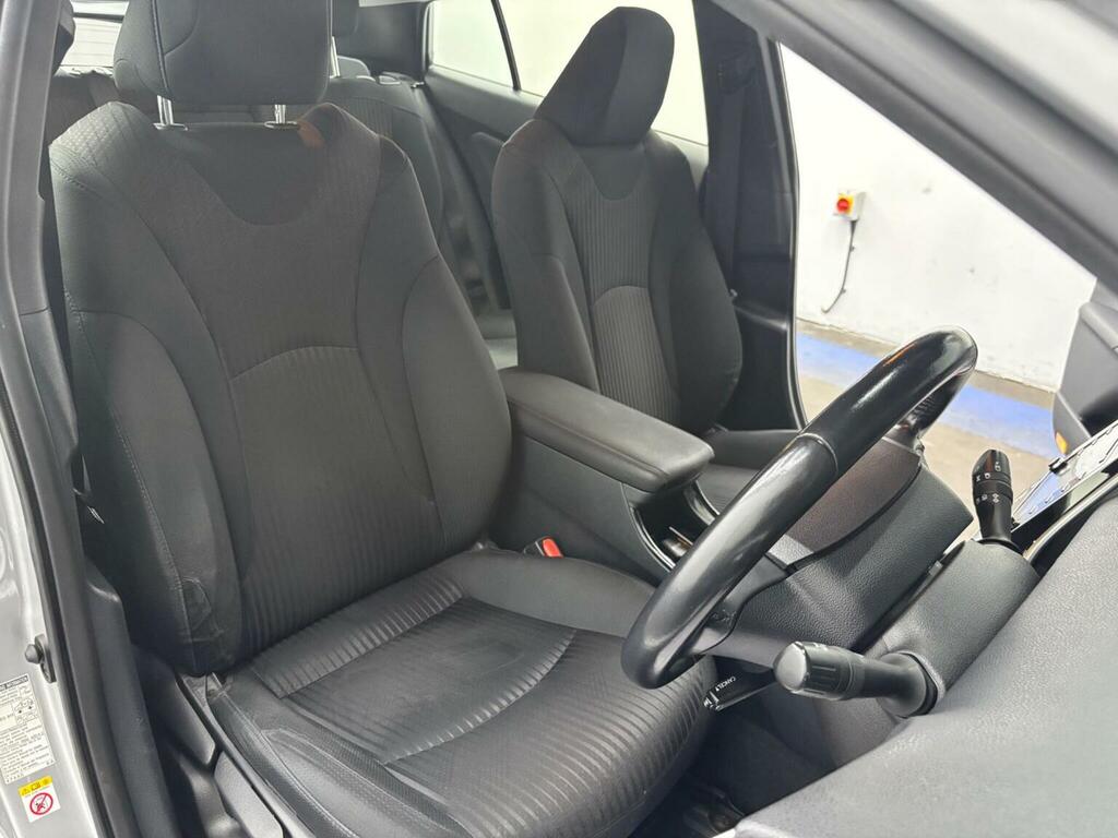Toyota Prius 1.8L Vvt-i Active 121 Bhp White #24