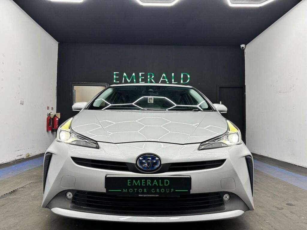 Toyota Prius 1.8L Vvt-i Active 121 Bhp White #2