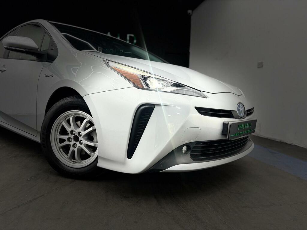 Toyota Prius 1.8L Vvt-i Active 121 Bhp White #9