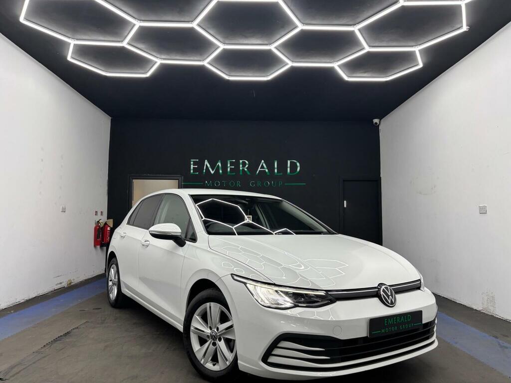 Volkswagen Golf 1.5 Tsi Life Euro 6 Ss 202121 White
