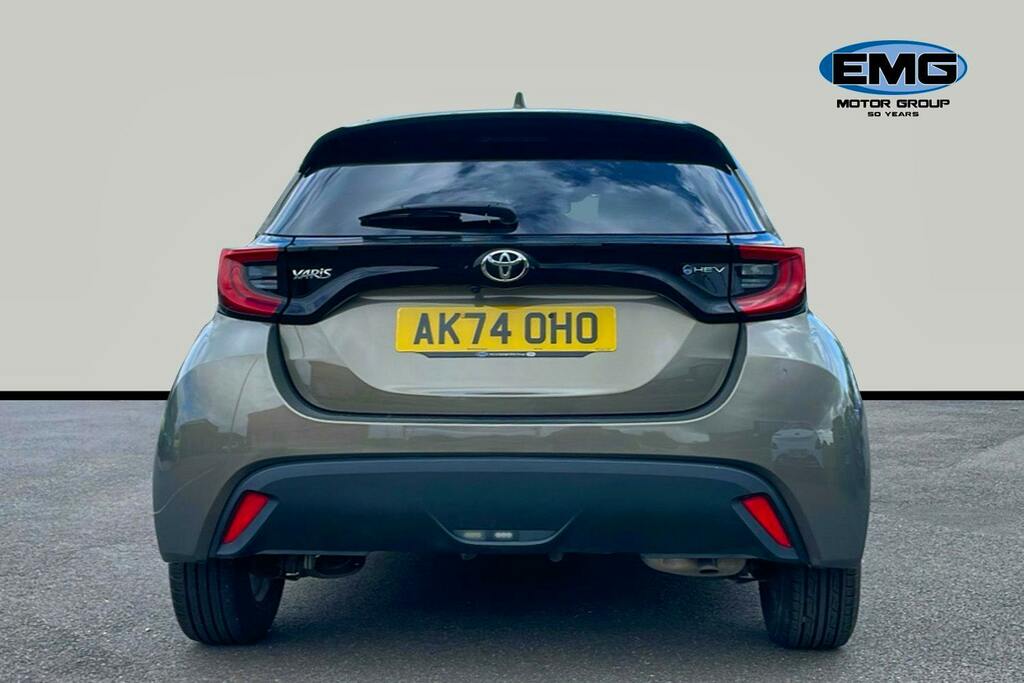 Toyota Yaris 1.5 Vvt H Design Hatchback Hybrid E Cvt AK74OHO Brown #5