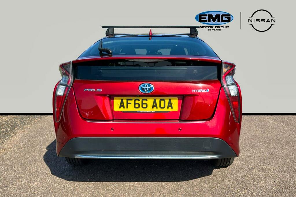 Toyota Prius 1.8 Vvt H Excel Hatchback Hybrid Cvt AF66AOA Red #5