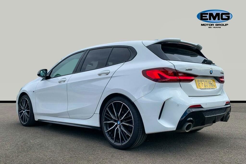 BMW 1 Series 2.0 M135i Hatchback Xdrive Ss FT23HGC White #4