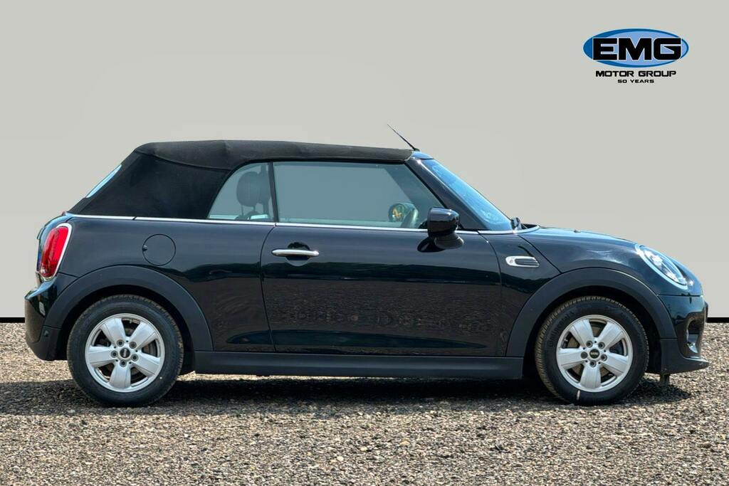 Mini Convertible 1.5 Cooper Classic Convertible FL69OWJ Black #3