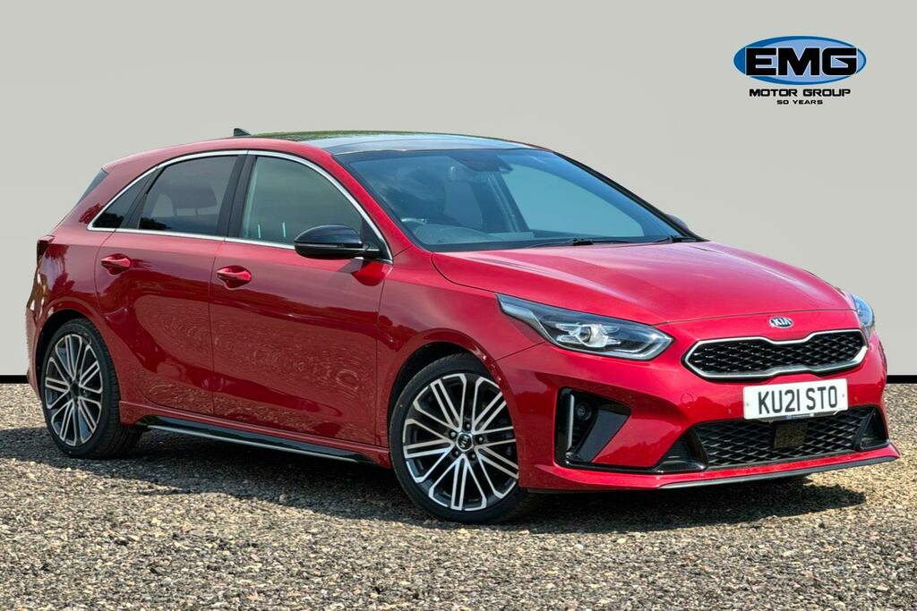 Kia Ceed 1.5 T Gdi Gt Line S Hatchback Dct Ss Red