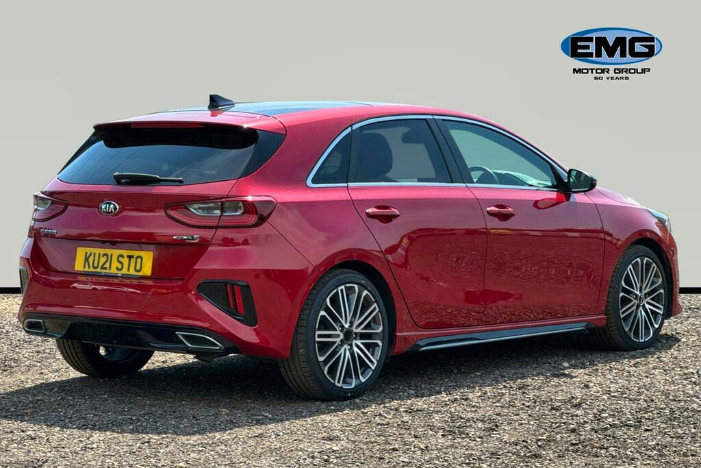 Kia Ceed 1.5 T Gdi Gt Line S Hatchback Dct Ss Red #6