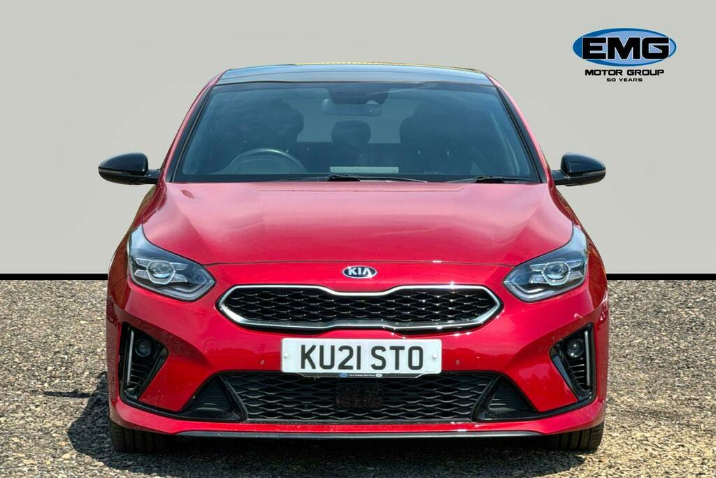 Kia Ceed 1.5 T Gdi Gt Line S Hatchback Dct Ss Red #2