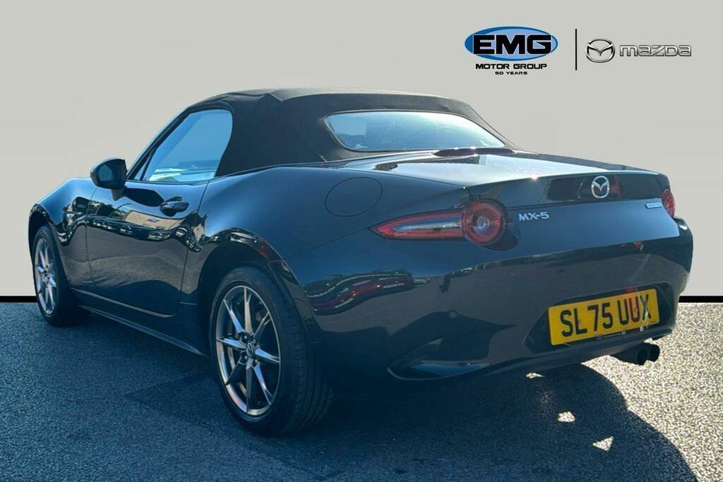 Mazda MX-5 1.5 Skyactiv G Exclusive Line Roadster Black #4