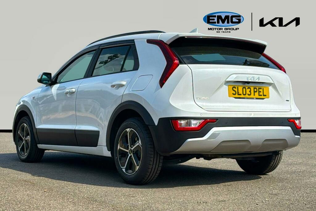Kia Niro 1.6H Gdi 2 Suv Hybrid Dct Ss SL03PEL White #4