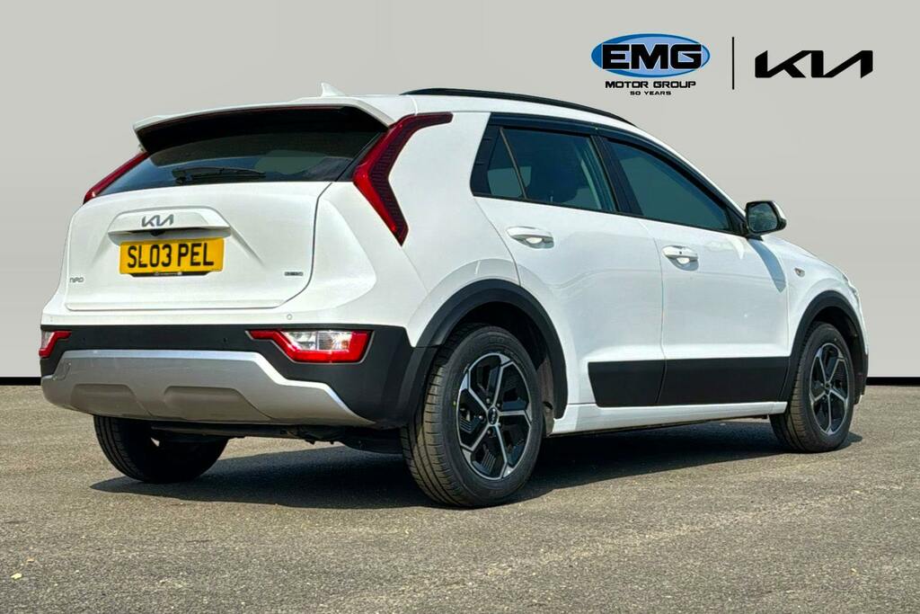 Kia Niro 1.6H Gdi 2 Suv Hybrid Dct Ss SL03PEL White #6