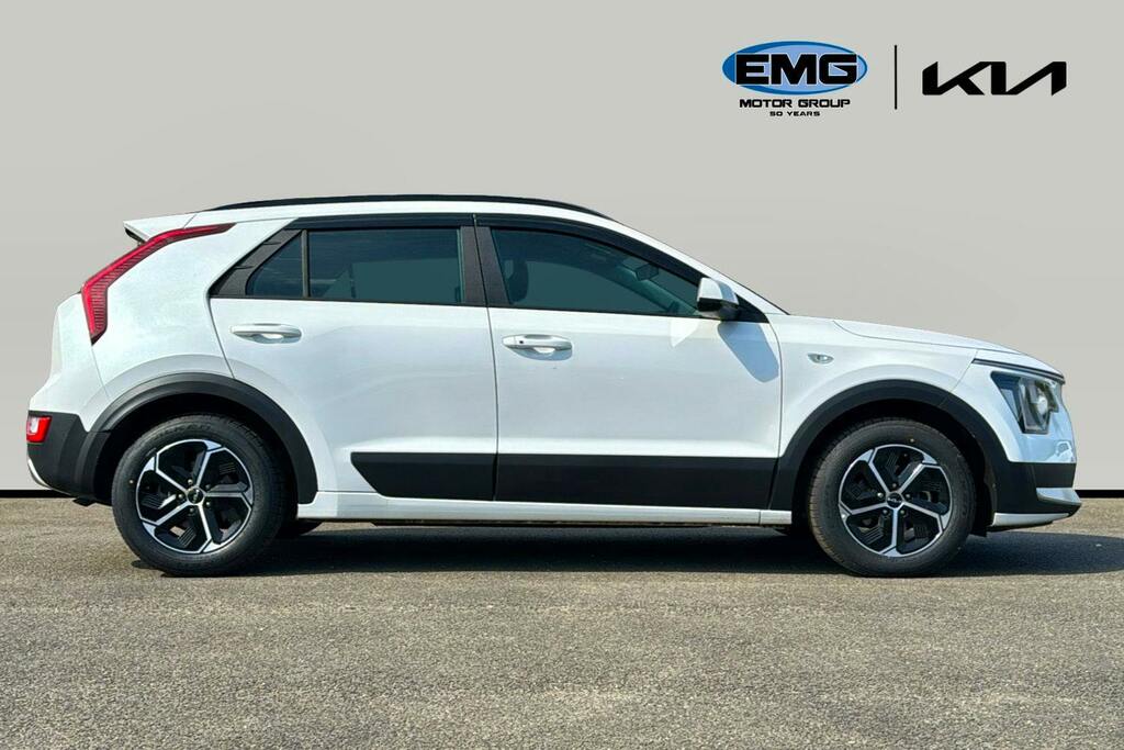 Kia Niro 1.6H Gdi 2 Suv Hybrid Dct Ss SL03PEL White #3