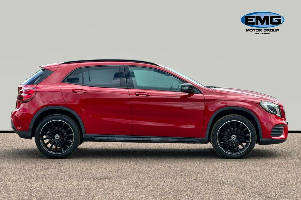 Mercedes-Benz GLA Class 1.6 Gla180 Amg Line Edition Suv 7G Dct HJ69GPY Red #3