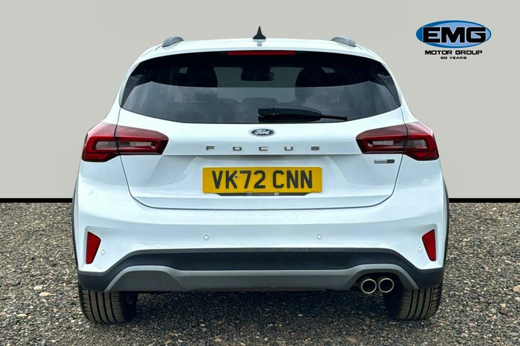 Ford Focus 1.0T Ecoboost Mhev Active Vignale Hatchback Pe White #5