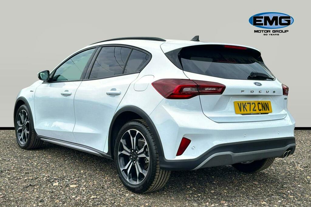 Ford Focus 1.0T Ecoboost Mhev Active Vignale Hatchback Pe White #4
