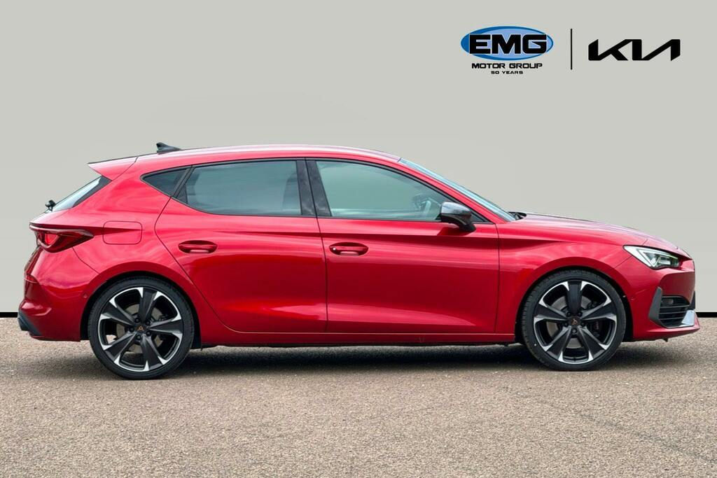Cupra Leon 2.0 Tsi Vz2 Hatchback Dsg Ss AJ73VLV Red #3