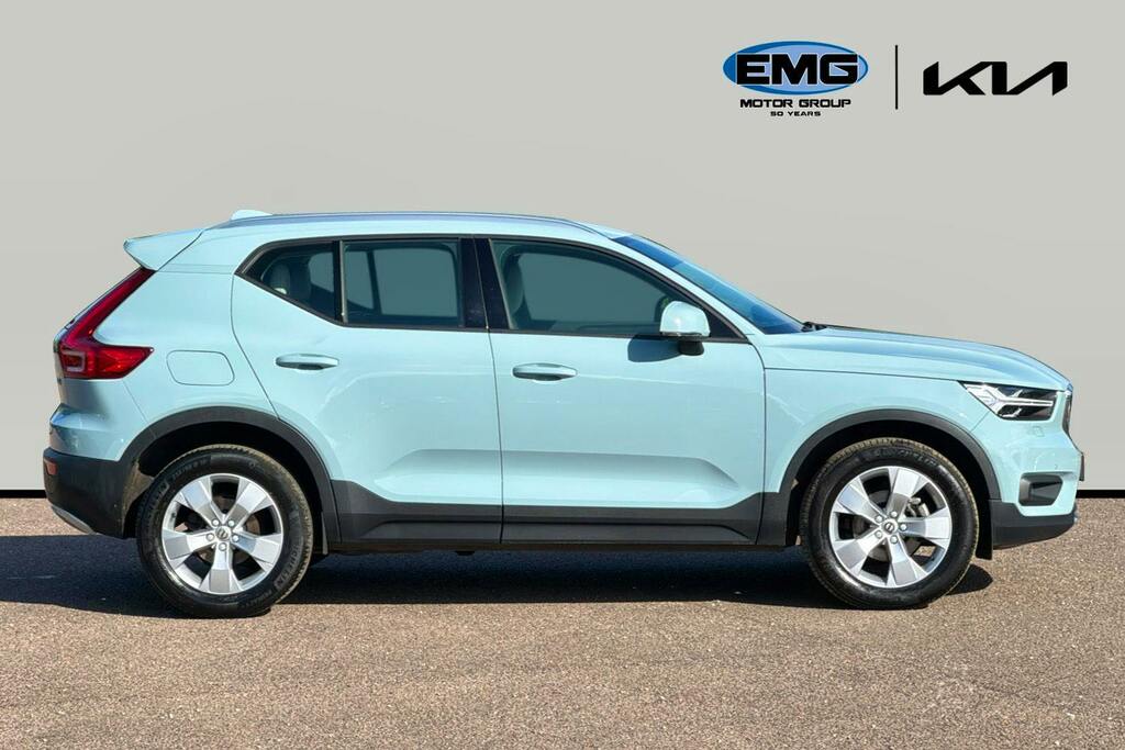 Volvo XC40 1.5 T3 Momentum Pro Suv Ss Blue #3