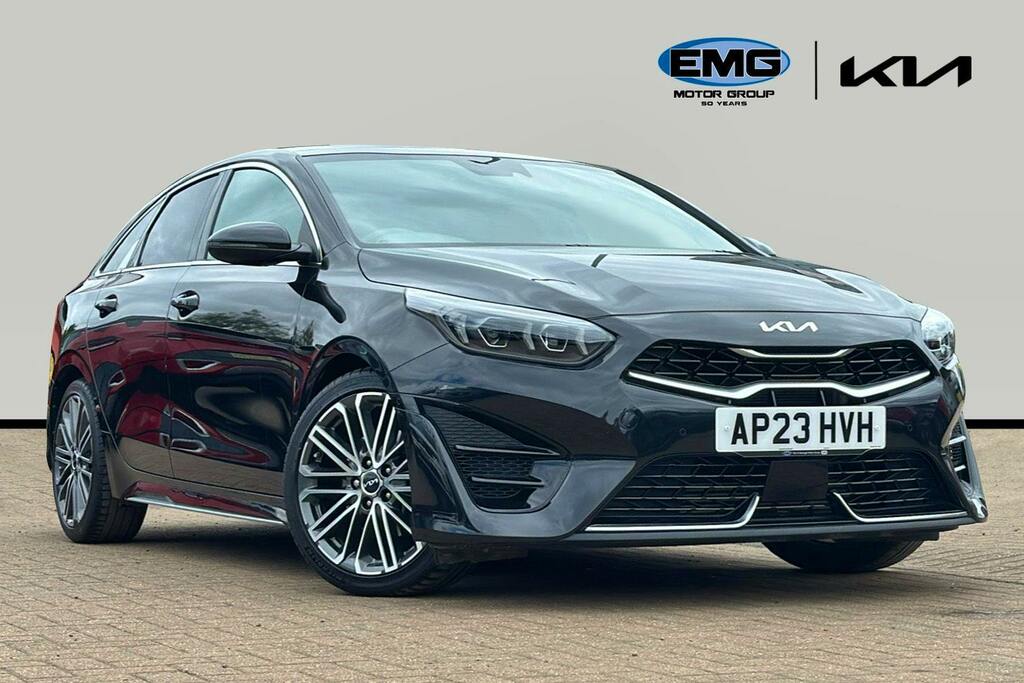 Kia Proceed 1.5 T Gdi Gt Line S Shooting Brake Dct Black