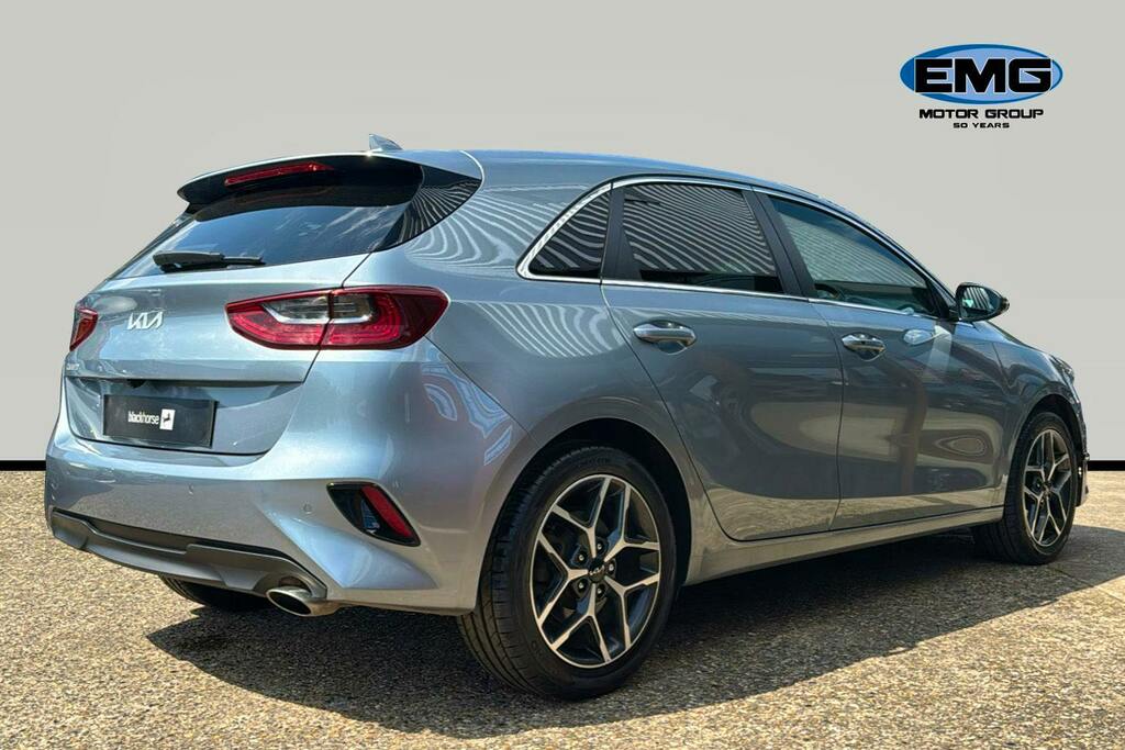 Kia Ceed 1.5 T Gdi 3 Hatchback Ss FN73LJU Silver #6