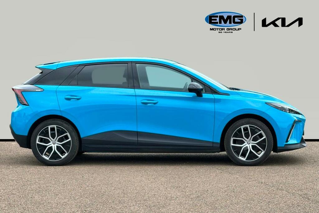 MG MG4 64Kwh Trophy Long Range Hatchback Aut Blue #3