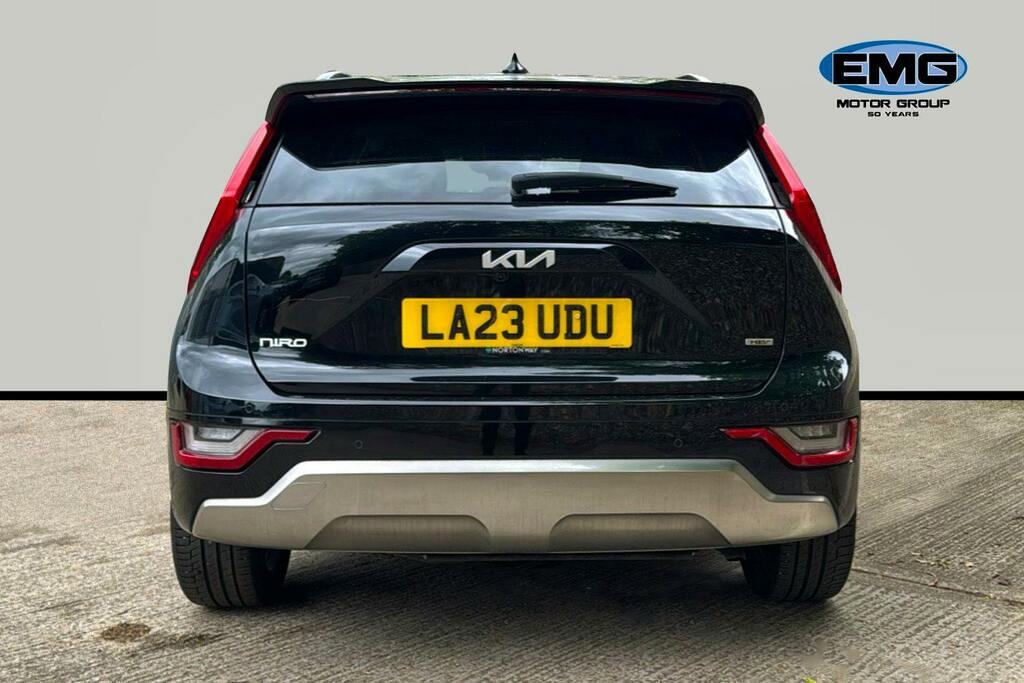 Kia Niro 1.6H Gdi 4 Suv Hybrid Dct Ss LA23UDU Black #5