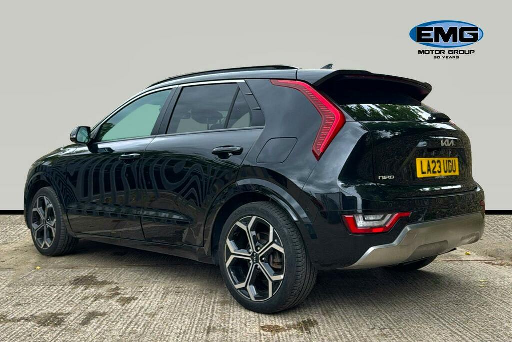 Kia Niro 1.6H Gdi 4 Suv Hybrid Dct Ss LA23UDU Black #4
