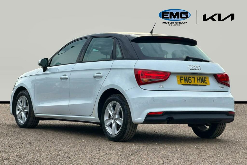 Audi A1 1.0 Tfsi Se Sportback Ss FM67HME White #4