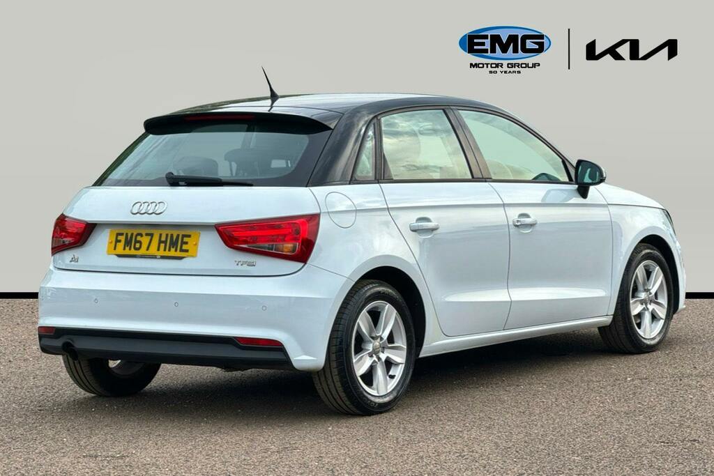 Audi A1 1.0 Tfsi Se Sportback Ss FM67HME White #6