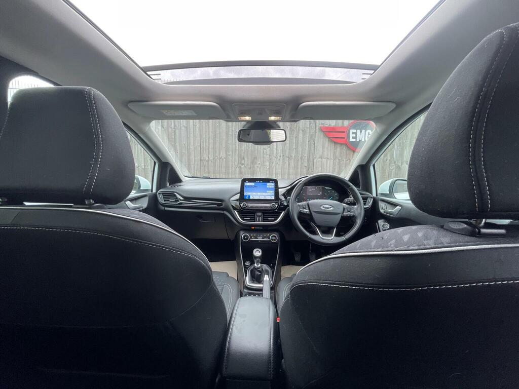 Ford Fiesta 1.0T Ecoboost Titanium Euro 6 Ss BG18YKM White #3