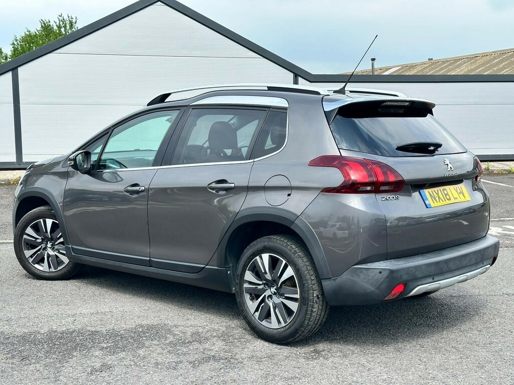 Peugeot 2008 1.2 Puretech Allure Premium Euro 6 NX18LYV #4