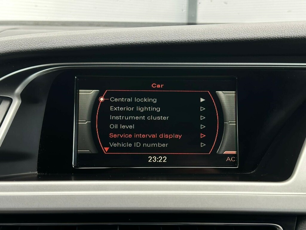 Audi A4 2.0 Tdi S Line Grey #31