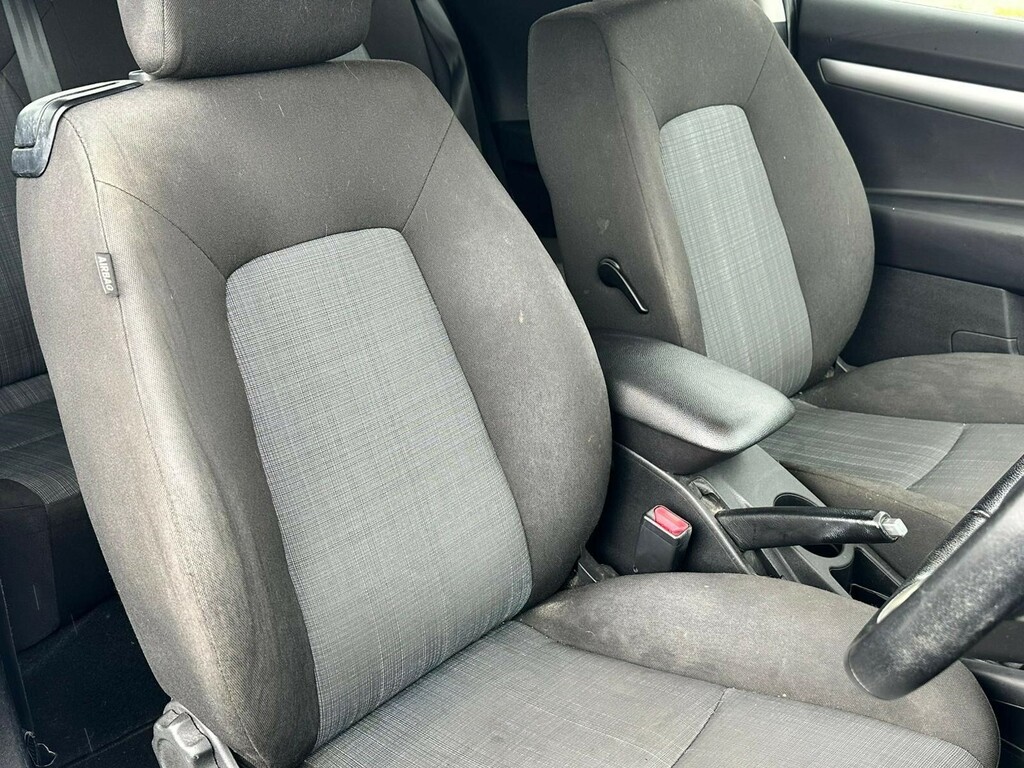 Kia Proceed Silver #14