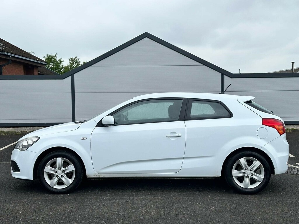 Kia Proceed Silver #7