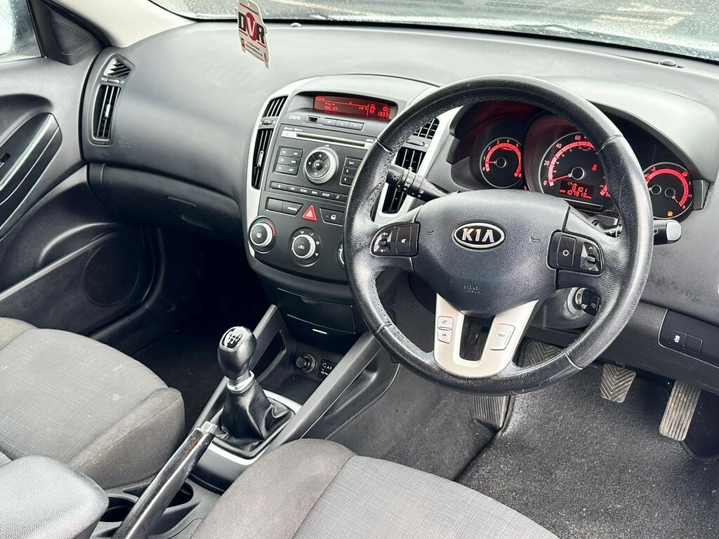 Kia Proceed Silver #15