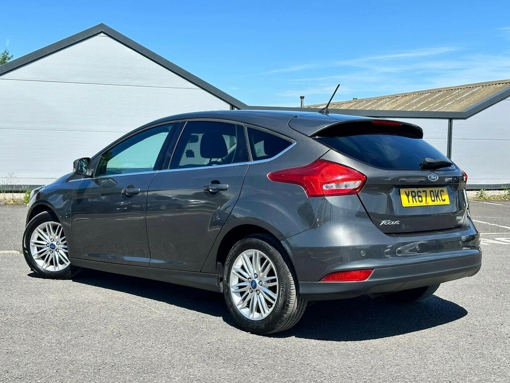 Ford Focus 1.0T Ecoboost Zetec Edition Euro 6 Ss YR67OKC #4