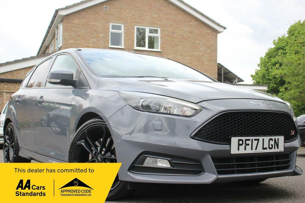 Ford Focus 2.0T Ecoboost St-3 Euro 6 Ss Grey